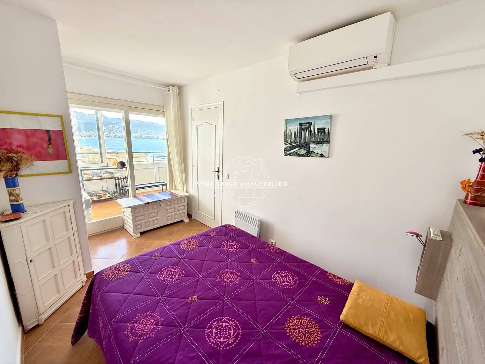 2 bedroom Apartment for sale in Roses - € 285,000 (Ref: 9263617)