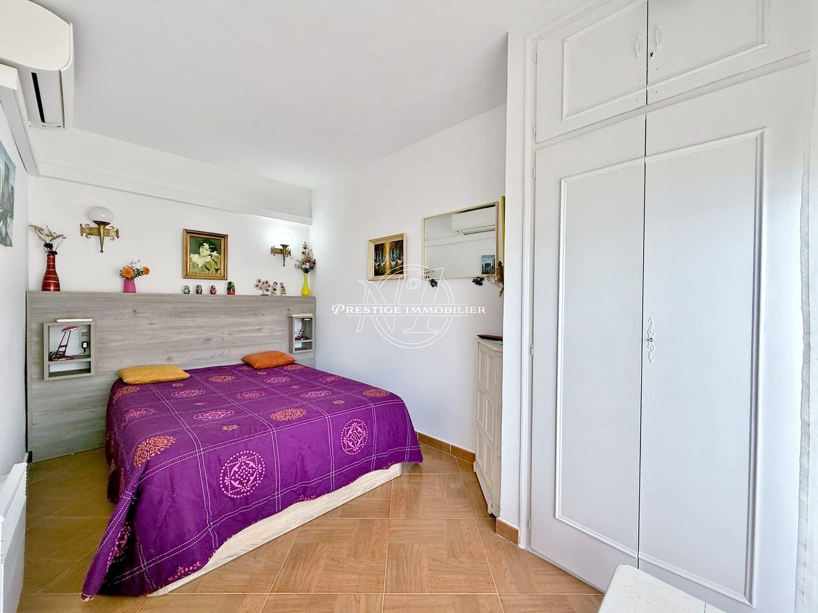 2 bedroom Apartment for sale in Roses - € 285,000 (Ref: 9263617)