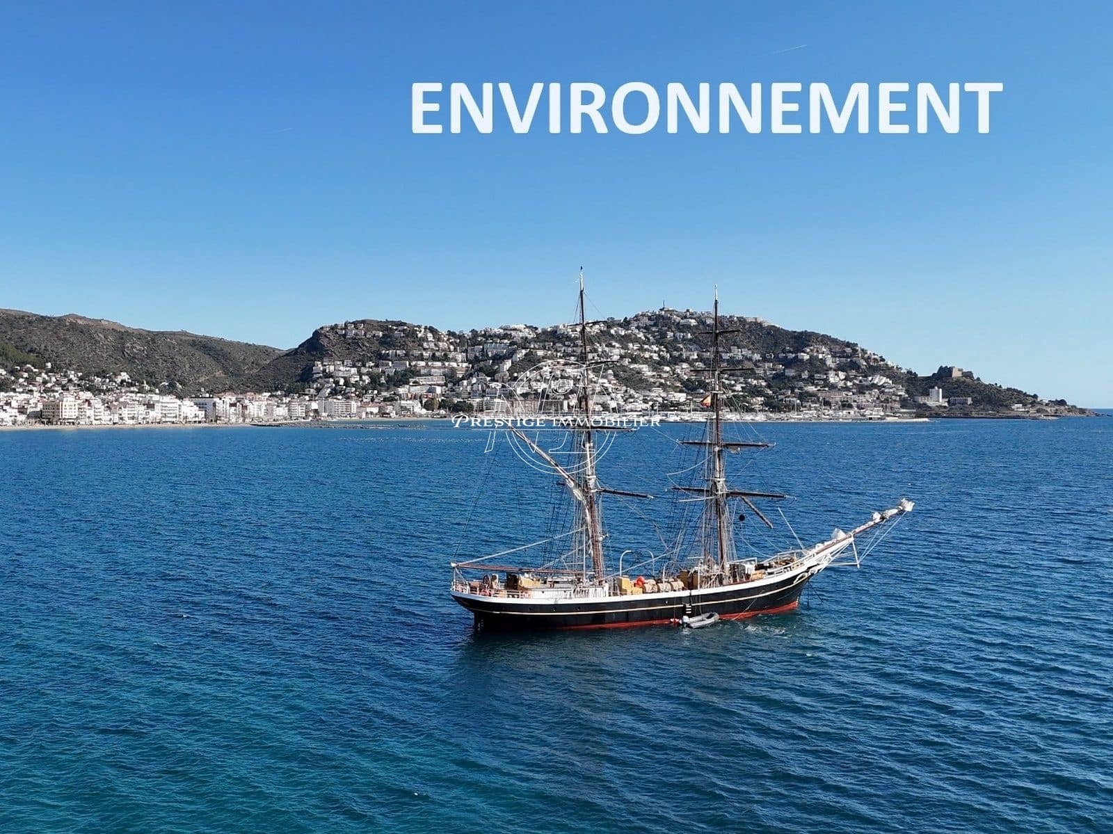 2 bedroom Apartment for sale in Roses - € 285,000 (Ref: 9263617)