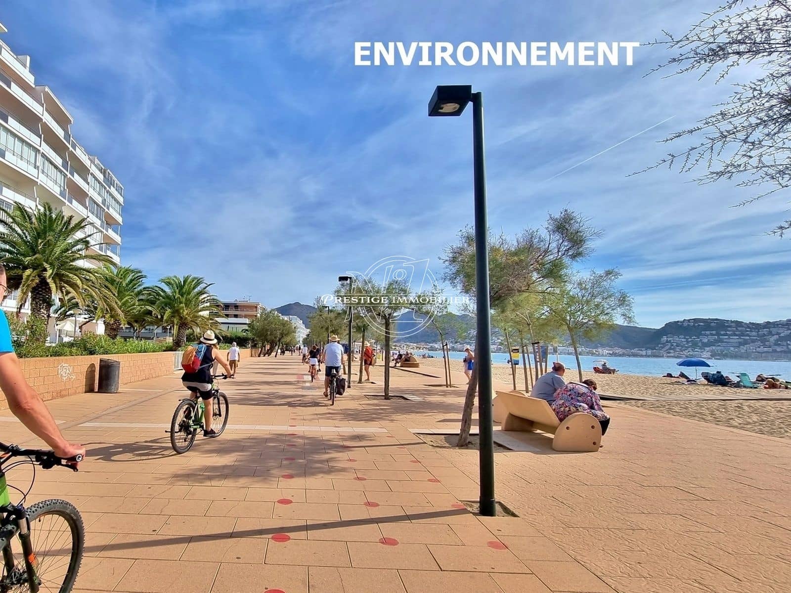 2 bedroom Apartment for sale in Roses - € 285,000 (Ref: 9263617)