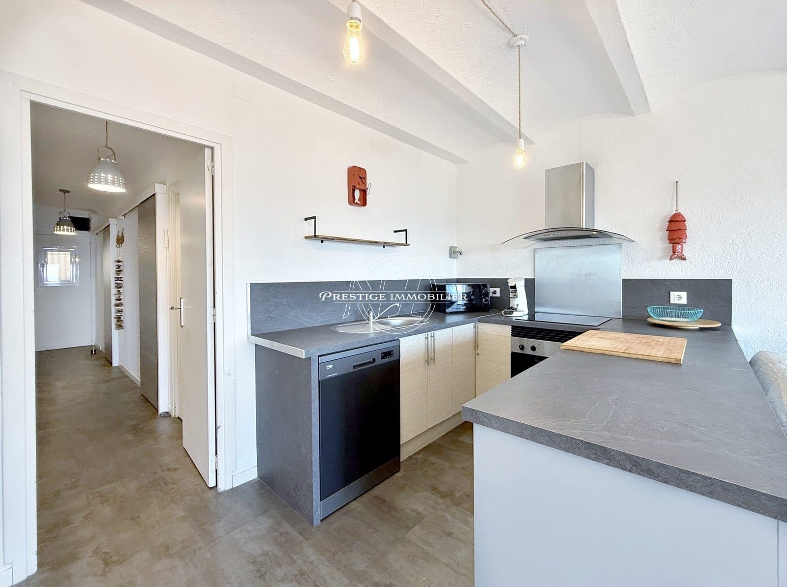 3 bedroom Apartment for sale in Roses - € 299,000 (Ref: 9263618)