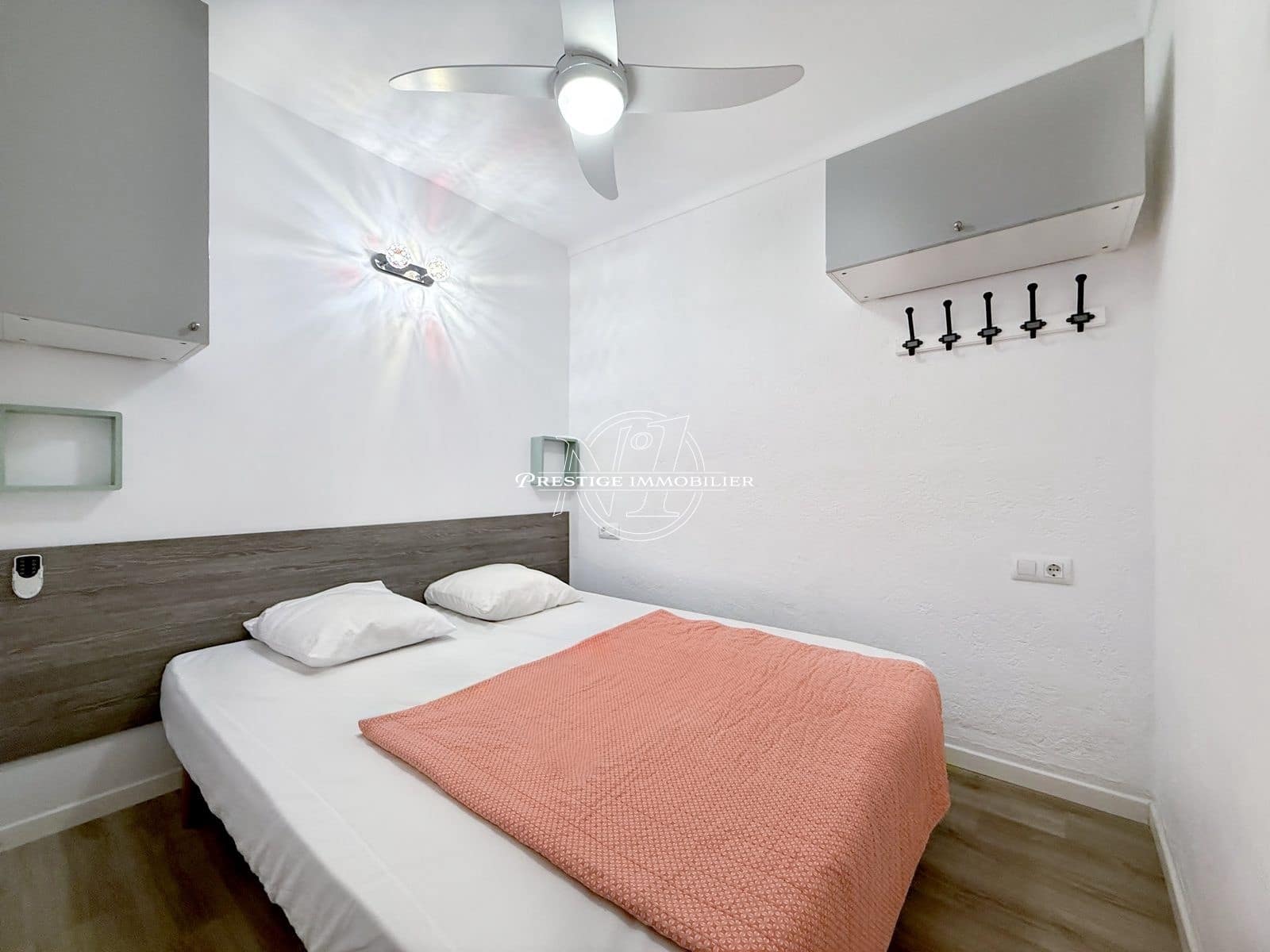 3 bedroom Apartment for sale in Roses - € 299,000 (Ref: 9263618)