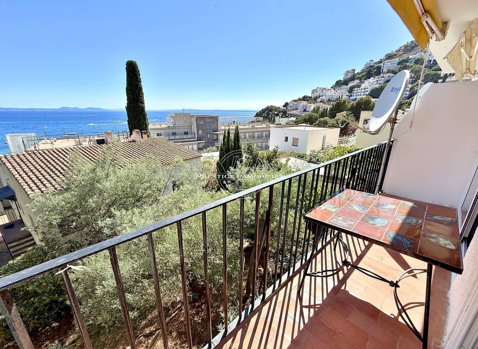 3 bedroom Apartment for sale in Roses - € 299,000 (Ref: 9263618)