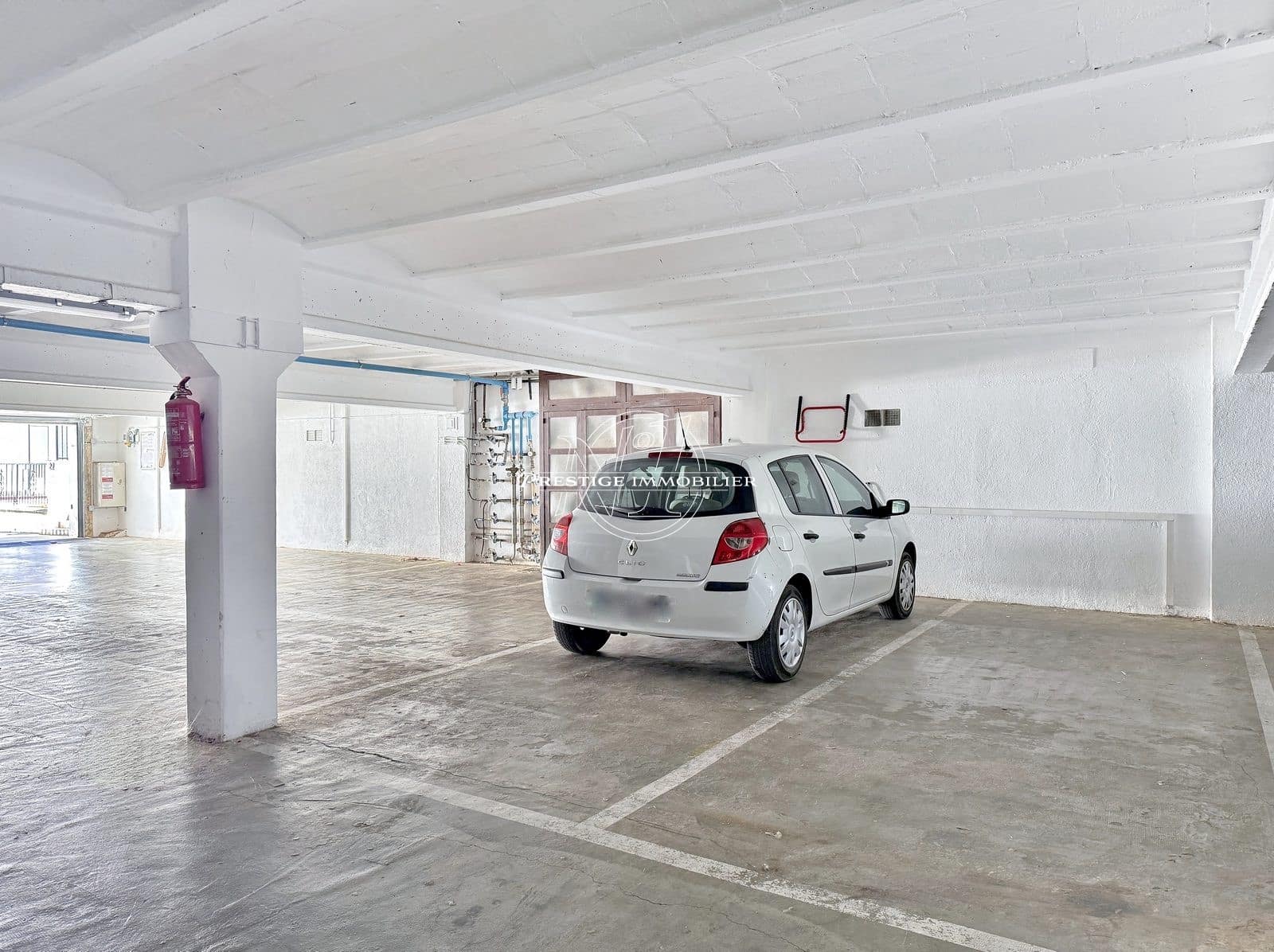 3 bedroom Apartment for sale in Roses - € 299,000 (Ref: 9263618)