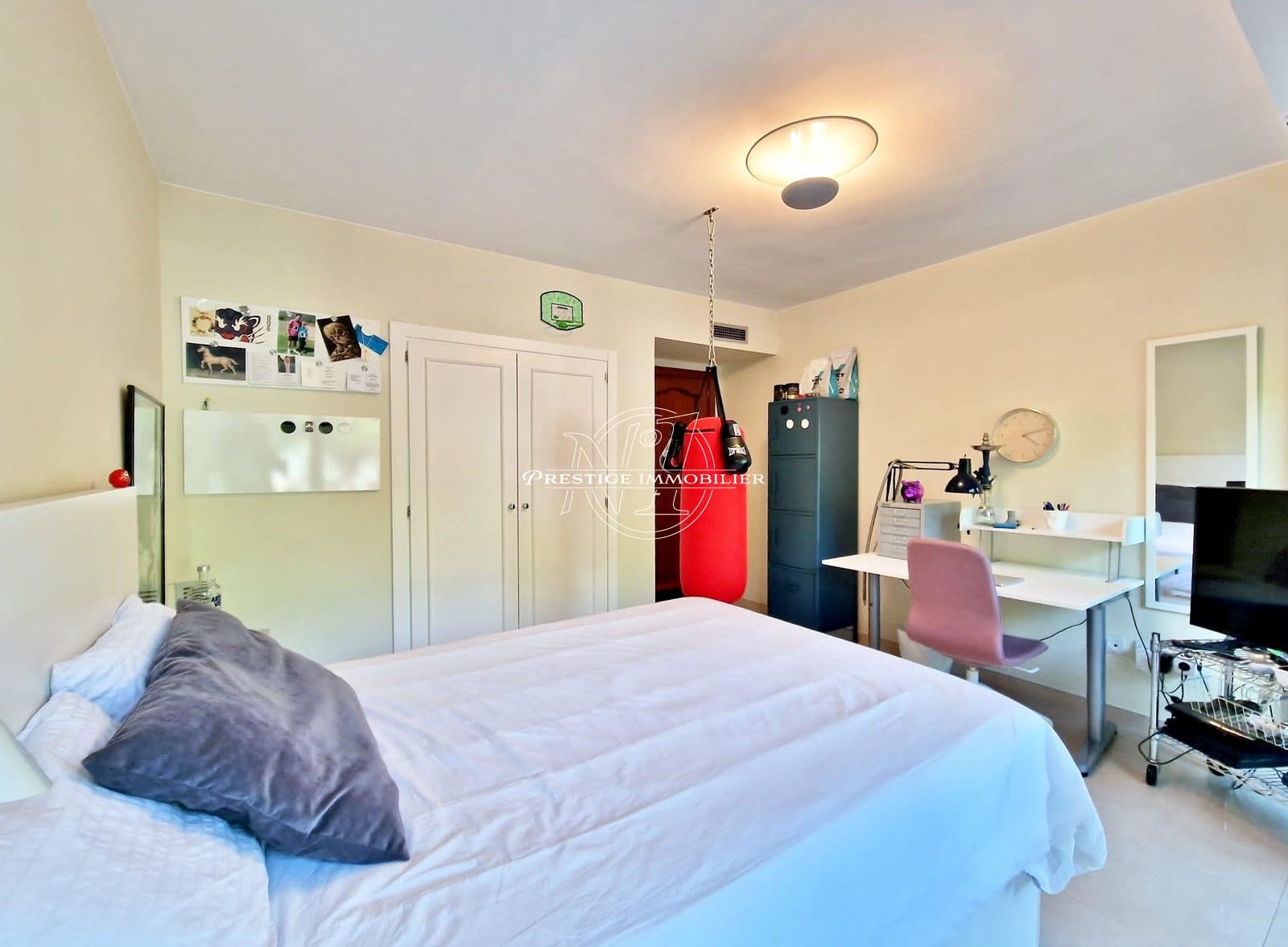 3 soveværelse Lejlighed til salg i Figueres - € 319.000 (Ref: 9263619)