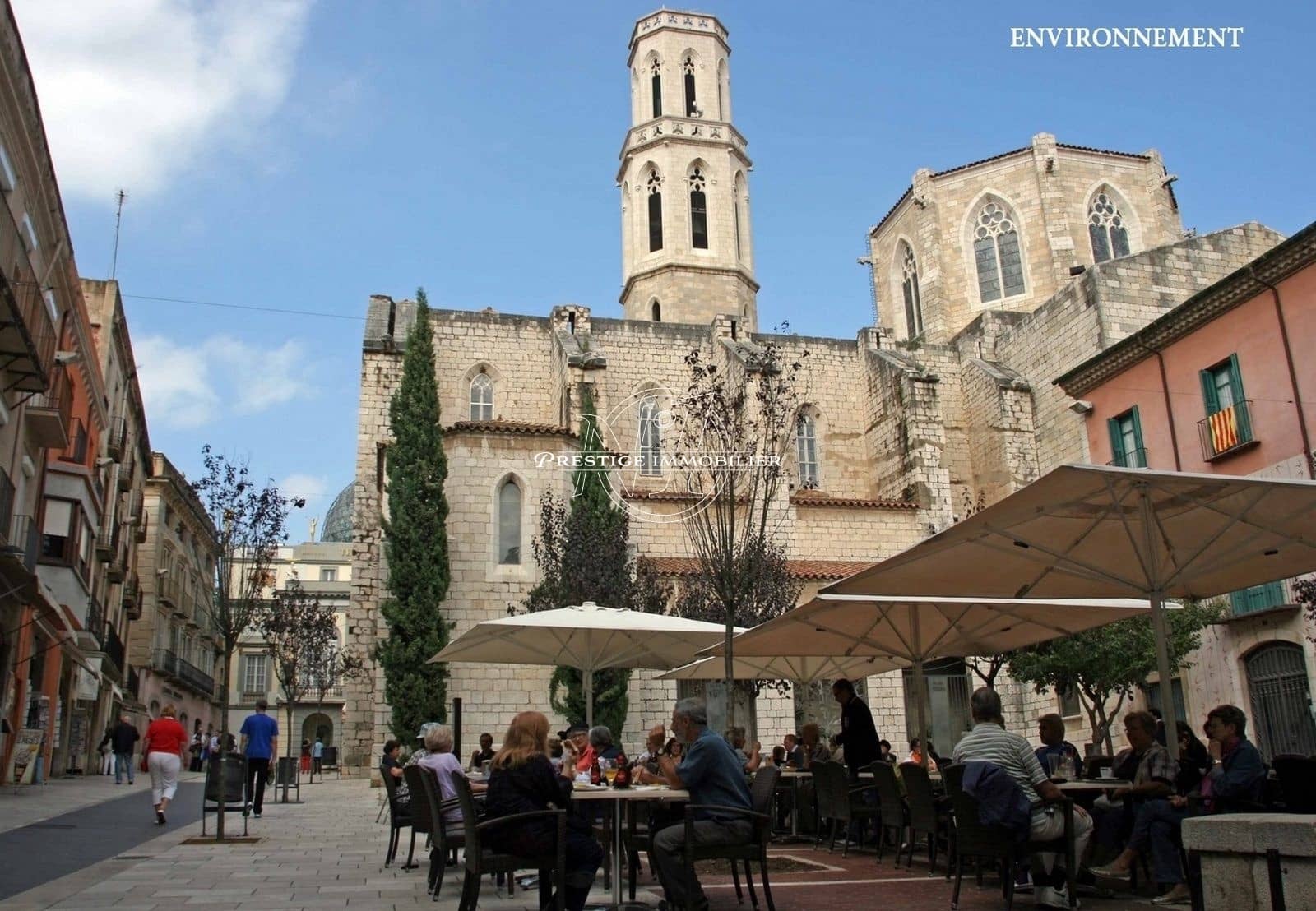 3 soveværelse Lejlighed til salg i Figueres - € 319.000 (Ref: 9263619)