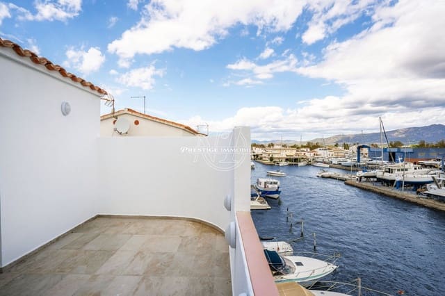 4 soverom Hus til salgs i Empuriabrava, Castelló d'Empúries - € 639 000 (Ref: 9263620)