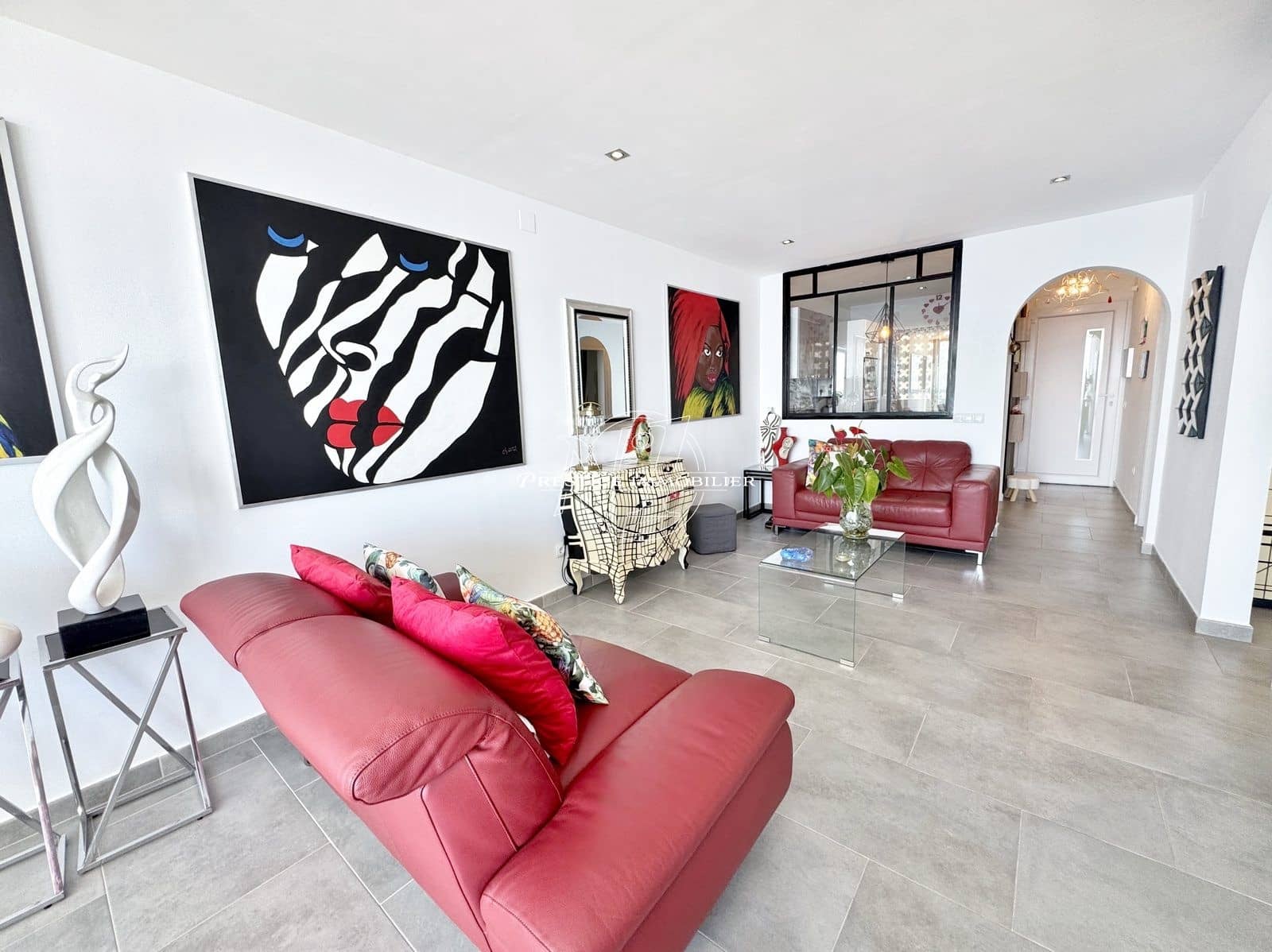 2 bedroom Apartment for sale in Roses - € 375,000 (Ref: 9263626)