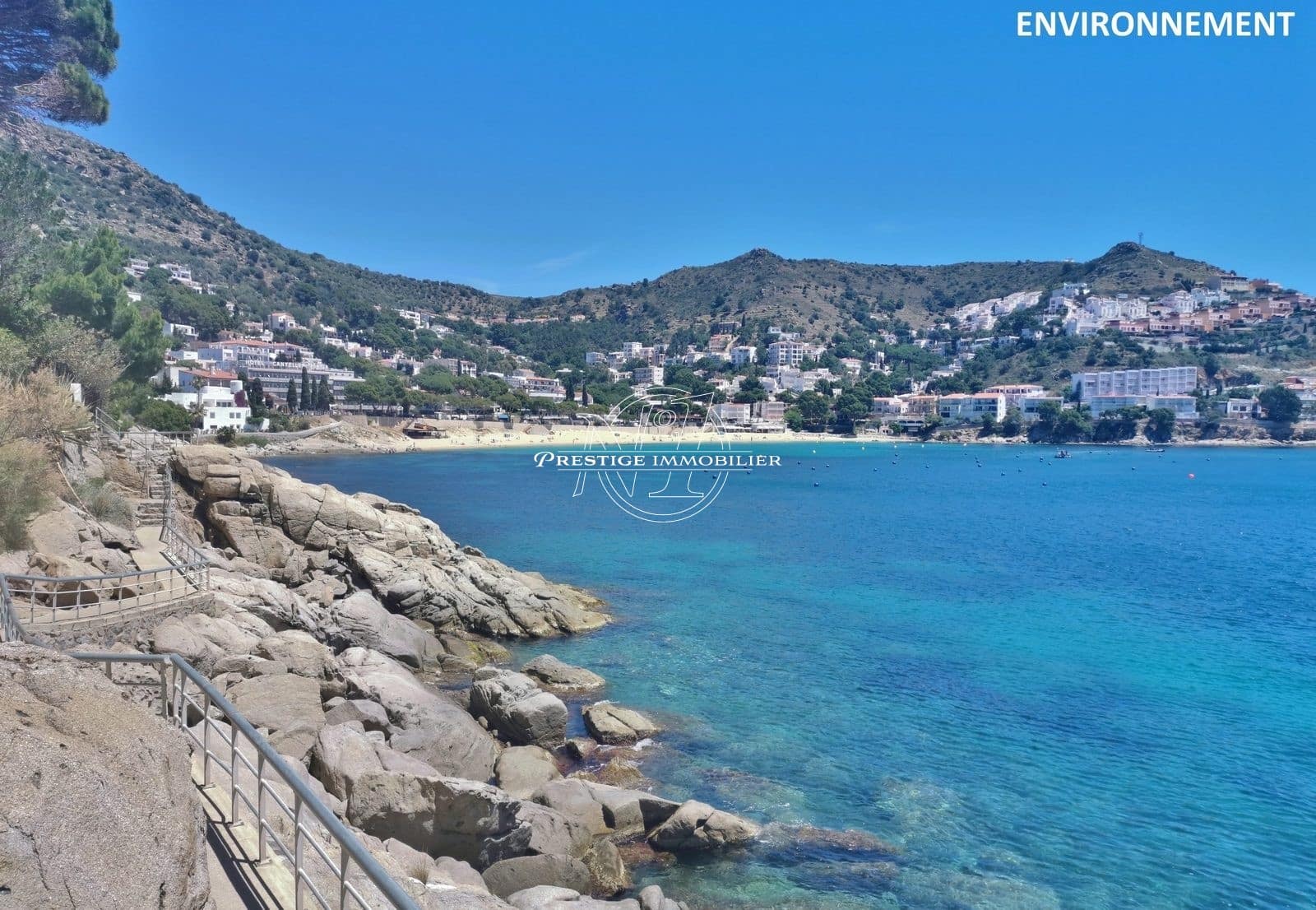 2 bedroom Apartment for sale in Roses - € 375,000 (Ref: 9263626)