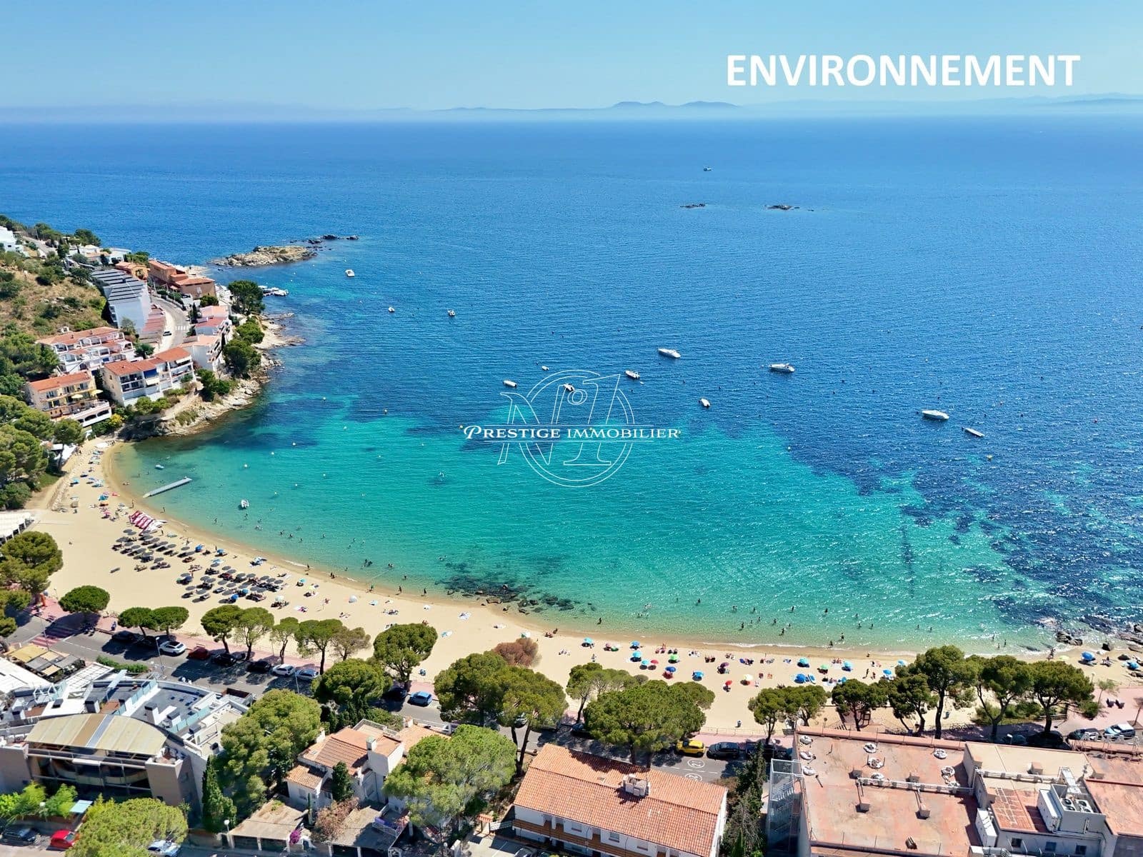 2 bedroom Apartment for sale in Roses - € 375,000 (Ref: 9263626)