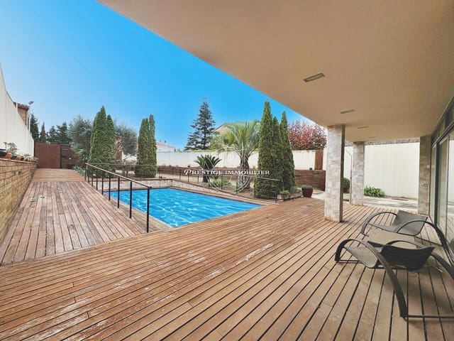 11 bedroom Villa for sale in Vilafant with pool - € 630,000 (Ref: 9263628)