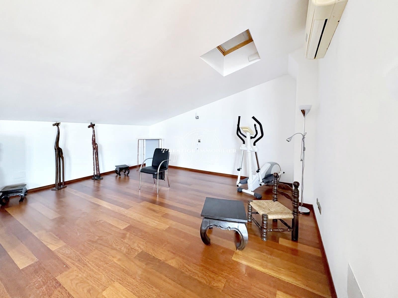 11 bedroom Villa for sale in Vilafant with pool - € 630,000 (Ref: 9263628)