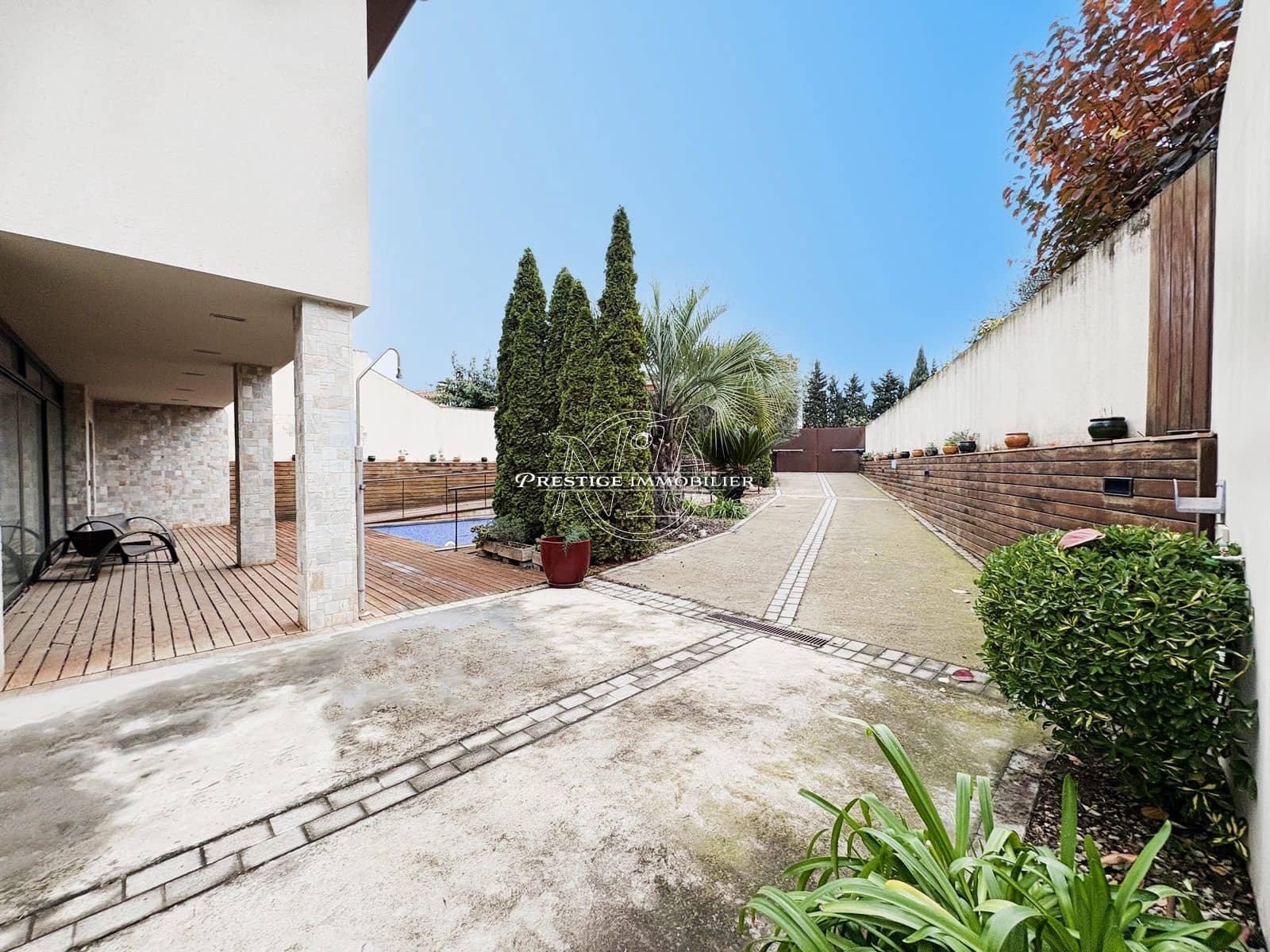 11 bedroom Villa for sale in Vilafant with pool - € 630,000 (Ref: 9263628)