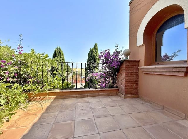 4 sypialnia Willa na sprzedaż w Peralada z basenem - 795 000 € (Ref: 9263631)