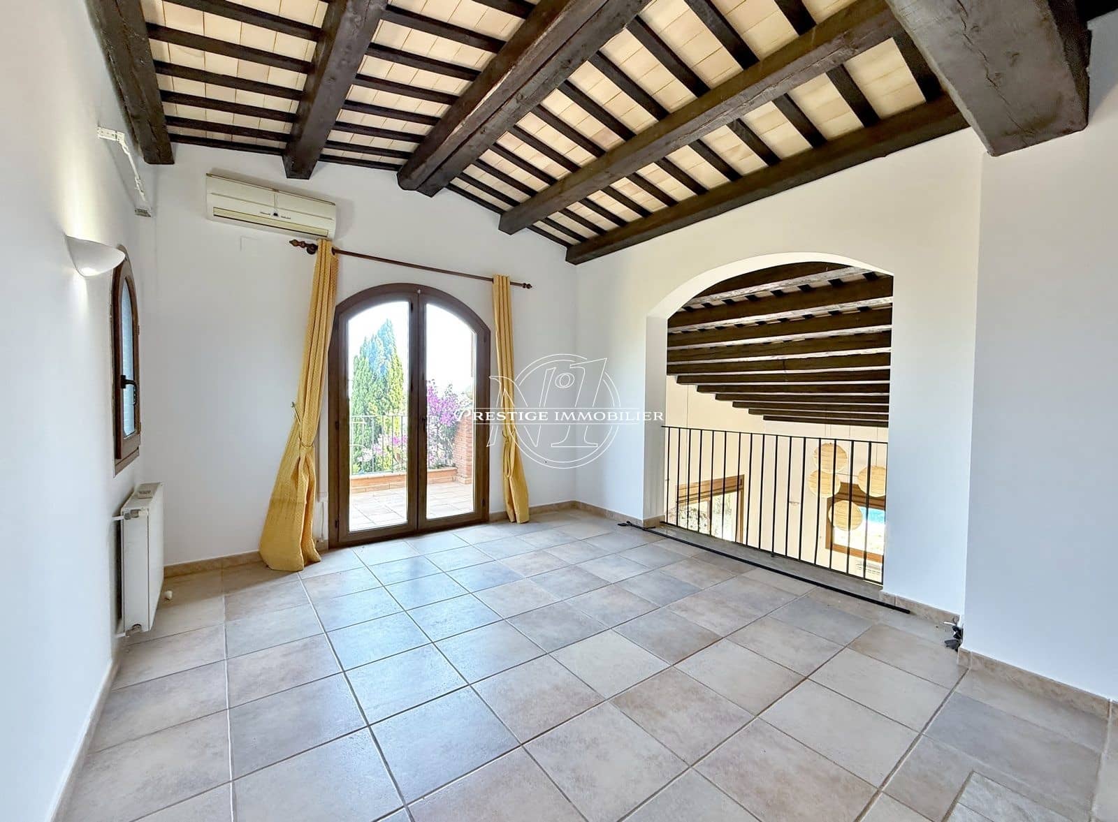 4 sypialnia Willa na sprzedaż w Peralada z basenem - 795 000 € (Ref: 9263631)