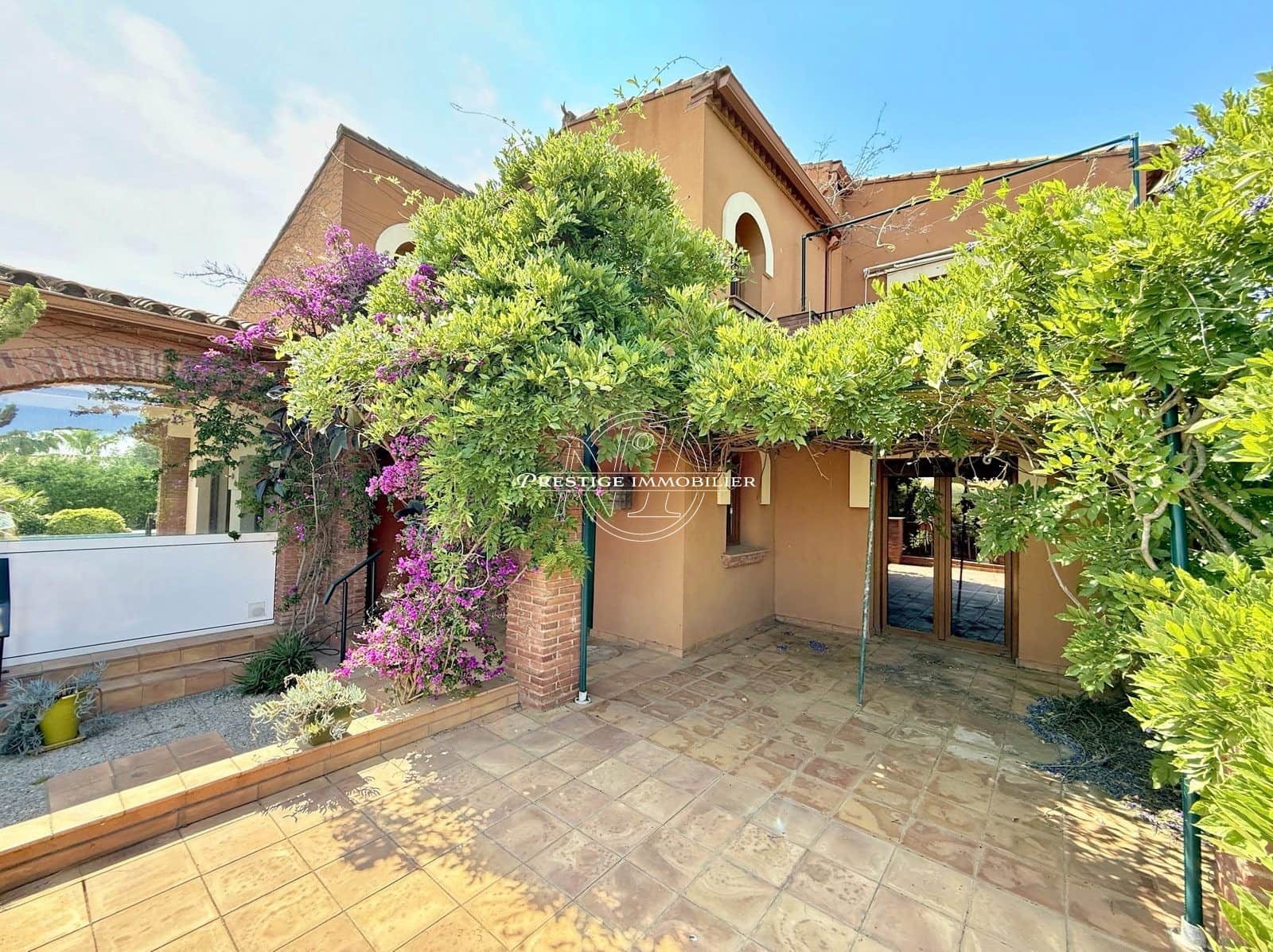 4 sypialnia Willa na sprzedaż w Peralada z basenem - 795 000 € (Ref: 9263631)