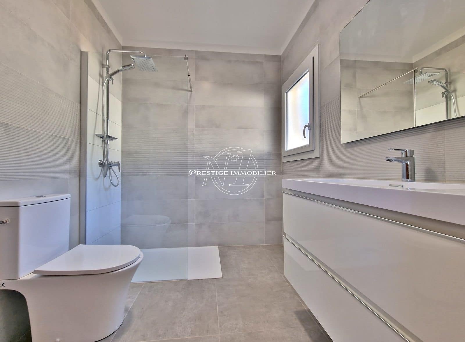 4 Zimmer Villa zu verkaufen in Pau mit Pool - 755.000 € (Ref: 9263636)