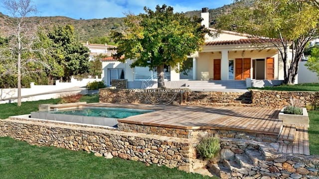 4 bedroom Villa for sale in Pau with pool - € 755,000 (Ref: 9263636)