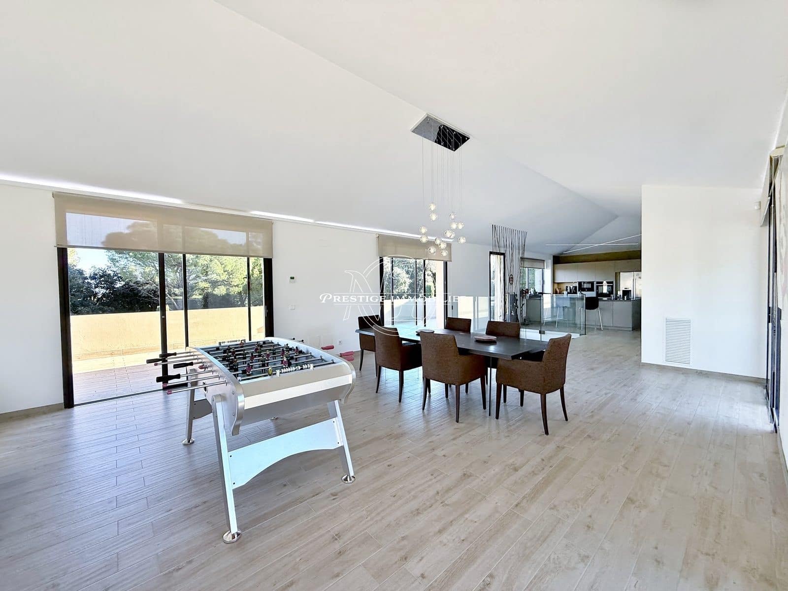 4 bedroom Villa for sale in Navata with pool - € 1,300,000 (Ref: 9263637)