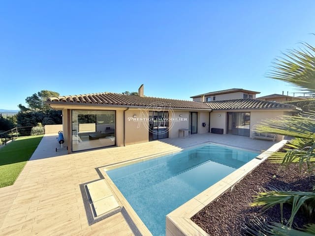 4 soveværelse Villa til salg i Navata med swimmingpool - € 1.300.000 (Ref: 9263637)