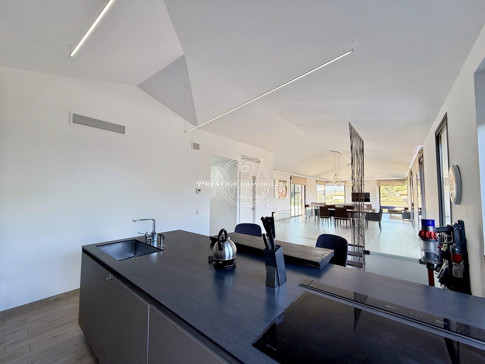 4 bedroom Villa for sale in Navata with pool - € 1,300,000 (Ref: 9263637)