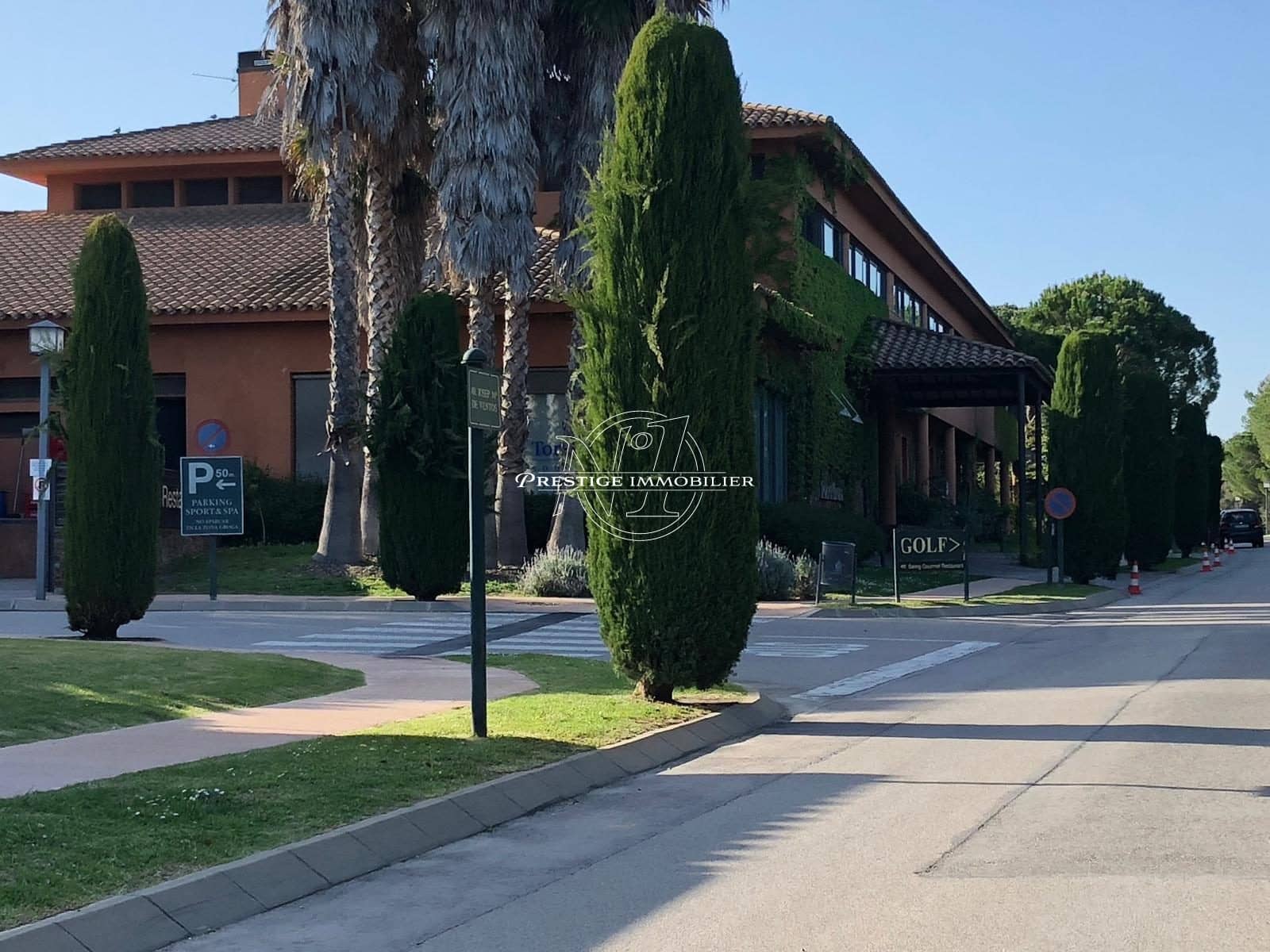 4 bedroom Villa for sale in Navata with pool - € 1,300,000 (Ref: 9263637)