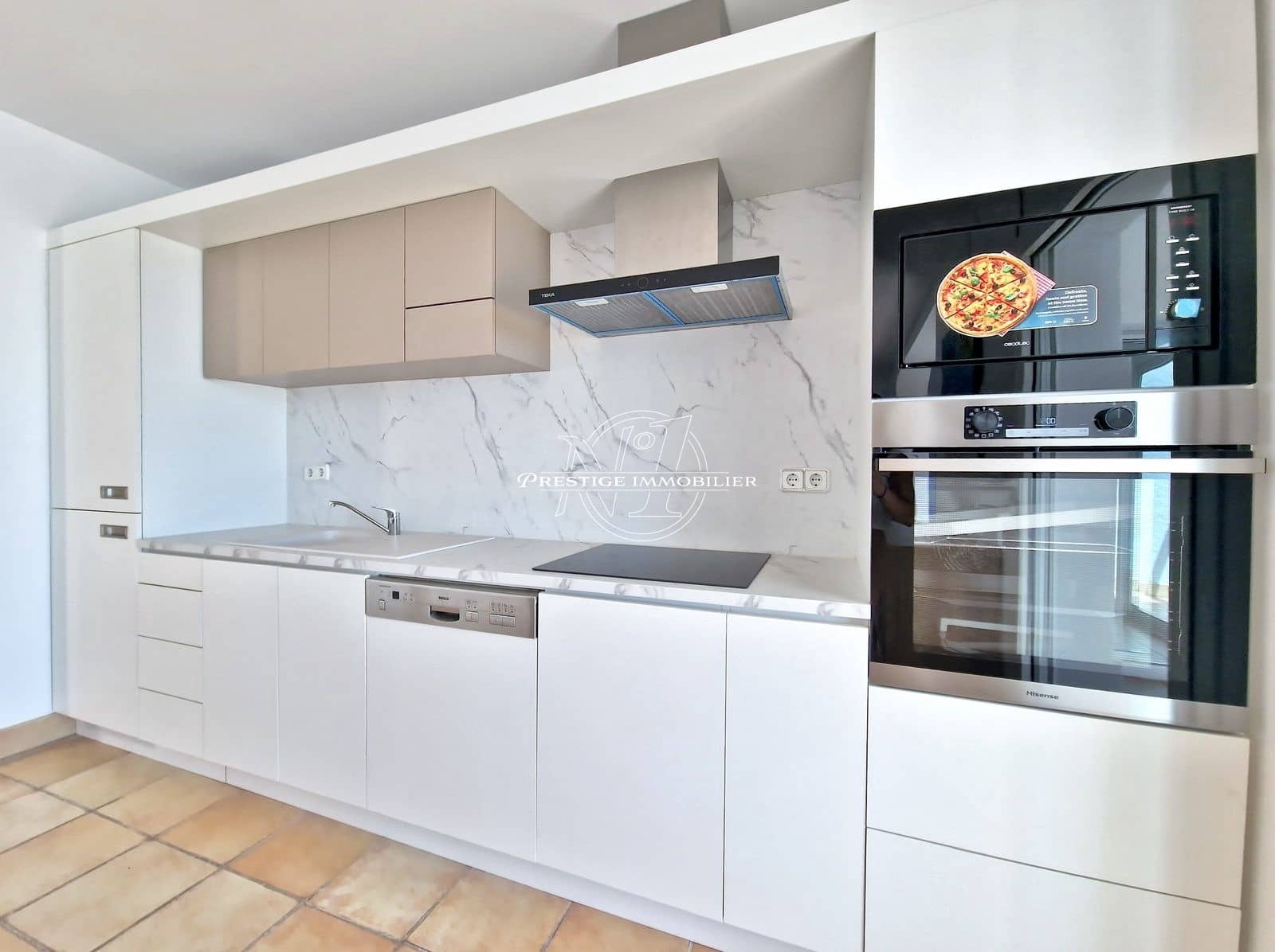 3 sypialnia Willa na sprzedaż w Roses z basenem - 765 000 € (Ref: 9263638)