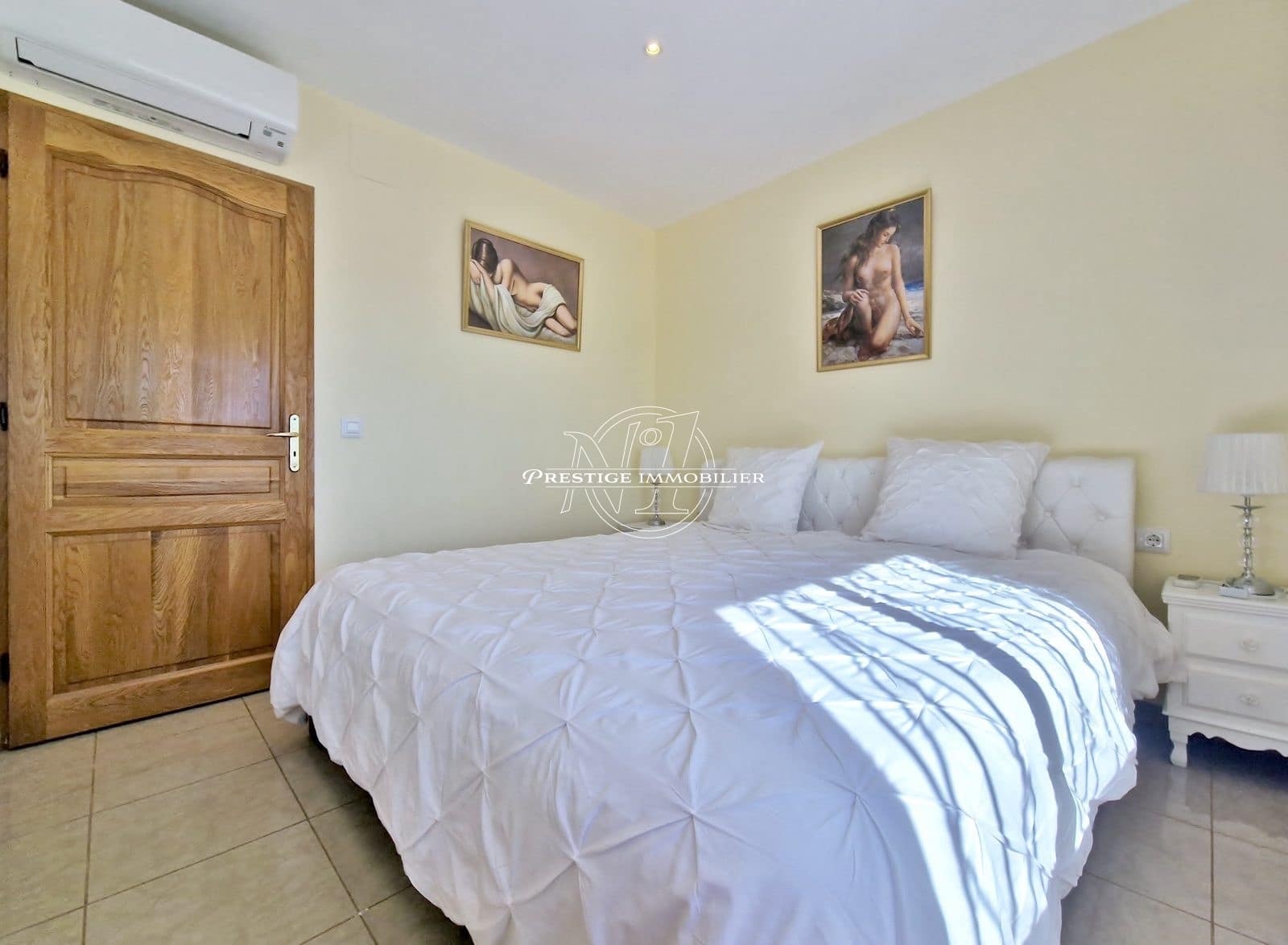 4 bedroom Villa for sale in Roses with pool - € 859,000 (Ref: 9263639)