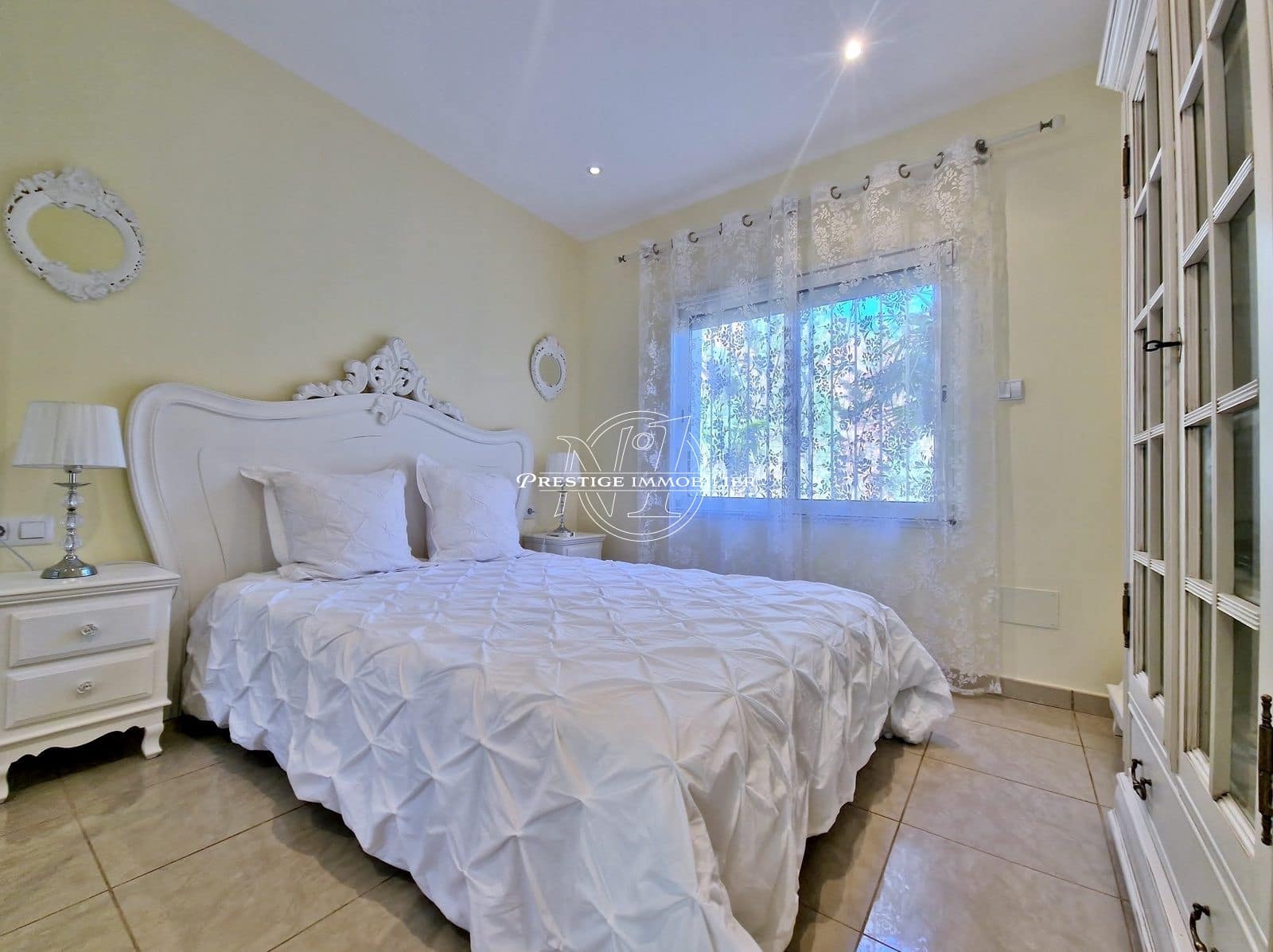 4 bedroom Villa for sale in Roses with pool - € 859,000 (Ref: 9263639)