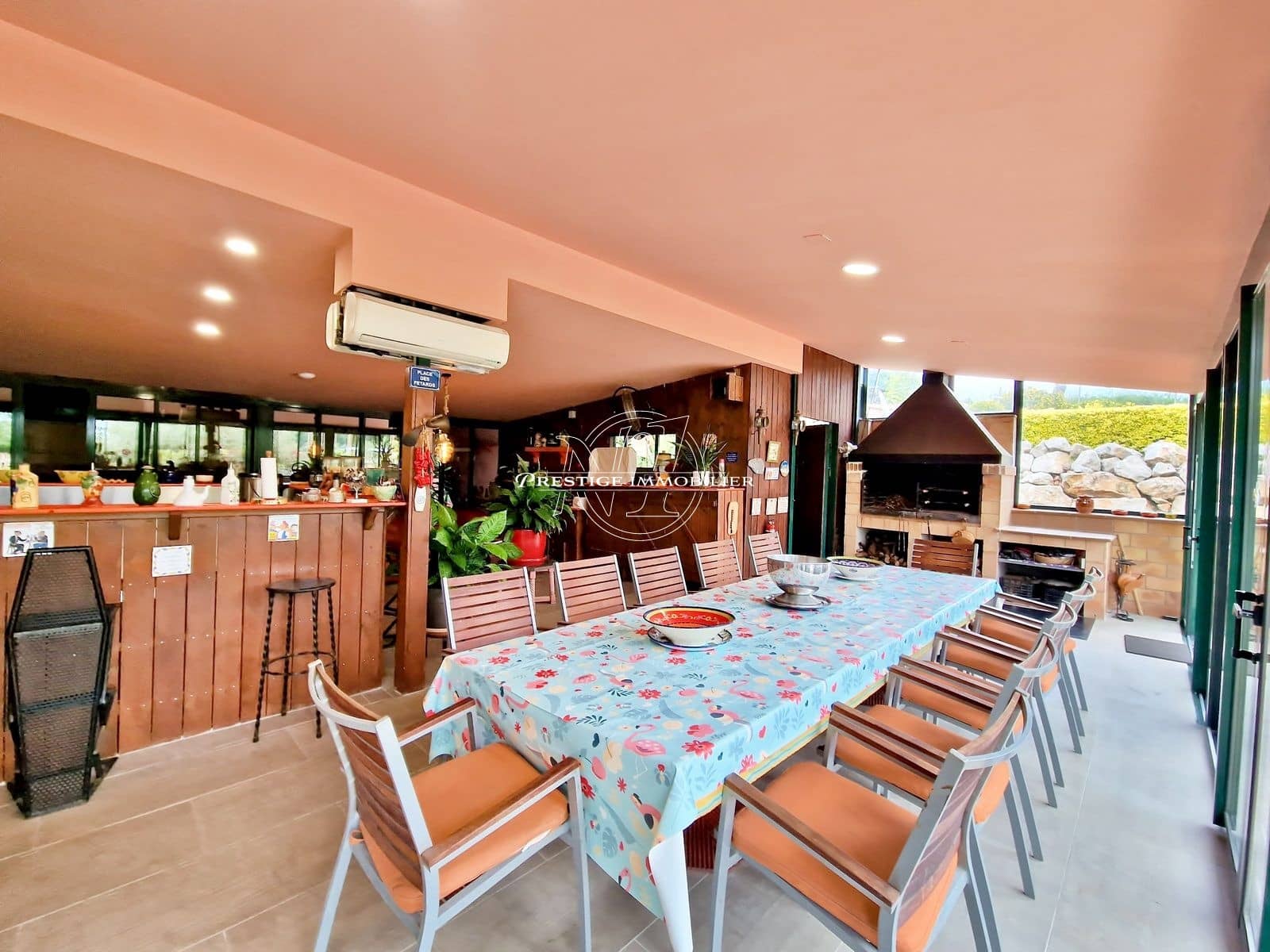 2 makuuhuone Maalaistalo myytävänä paikassa Masarac mukana uima-altaan - 975 000 € (Ref: 9263644)