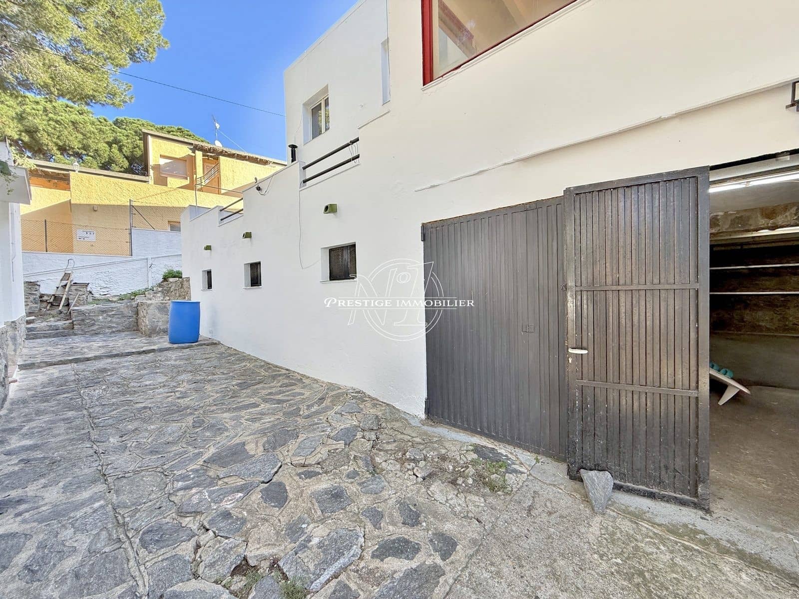 4 bedroom Villa for sale in Roses - € 645,000 (Ref: 9263646)