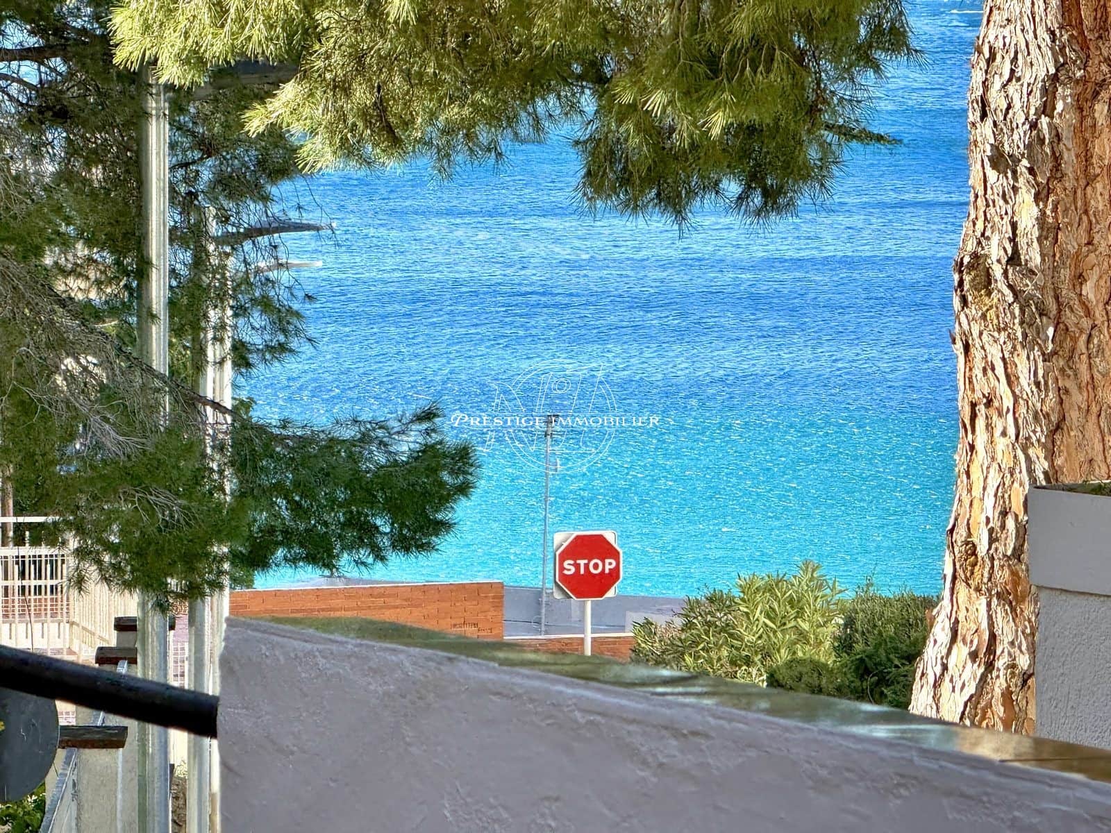 4 bedroom Villa for sale in Roses - € 645,000 (Ref: 9263646)