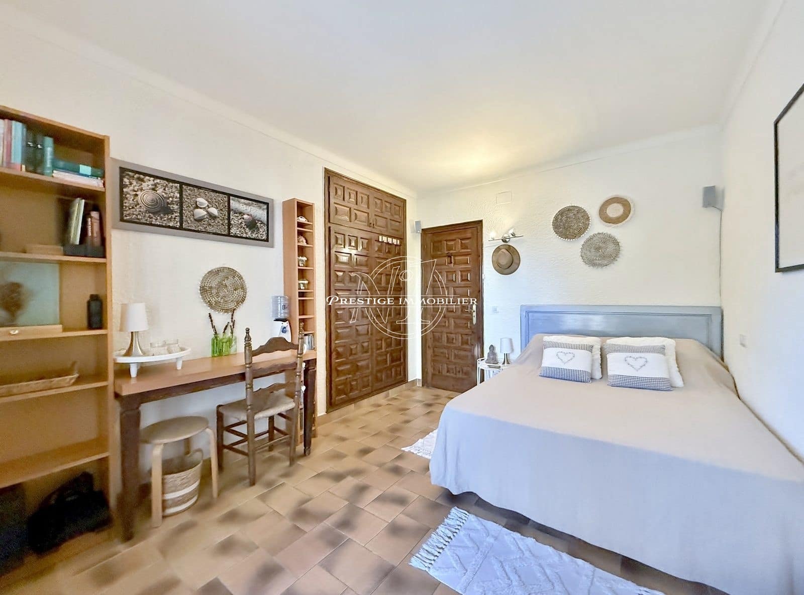 6 bedroom Villa for sale in Roses with pool - € 785,000 (Ref: 9263647)