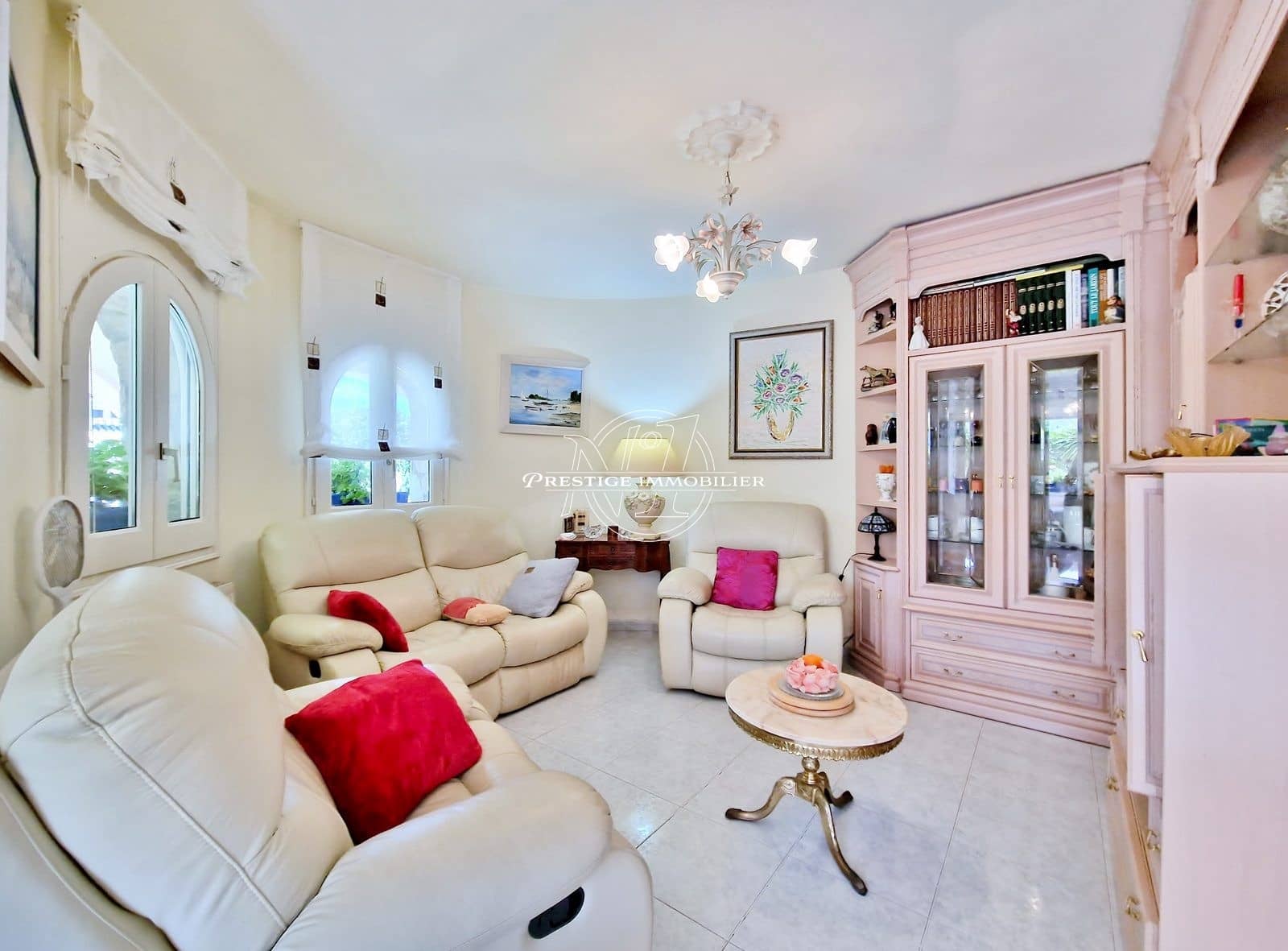 4 bedroom Villa for sale in Castello d'Empuries with pool - € 525,000 (Ref: 9263649)