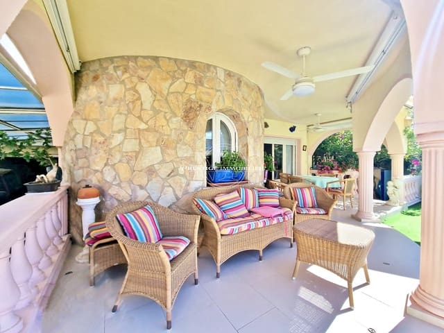 4 soveværelse Villa til salg i Castelló d'Empúries med swimmingpool - € 525.000 (Ref: 9263649)