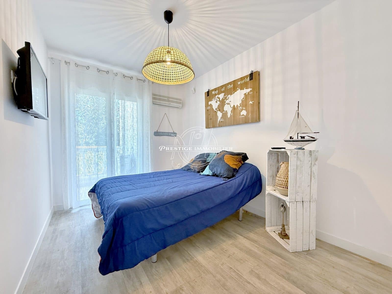 3 soveværelse Villa til salg i Empuriabrava med swimmingpool - € 669.000 (Ref: 9263650)