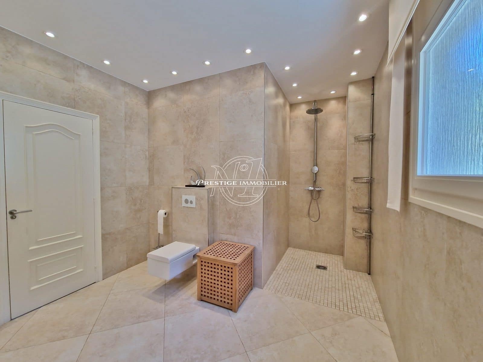 4 bedroom Villa for sale in Castello d'Empuries with pool - € 1,575,000 (Ref: 9263651)