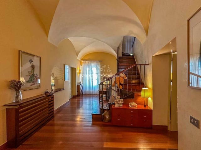7 chambre Maison de Ville à vendre à Castelló d'Empúries - 1 250 000 € (Ref: 9263653)