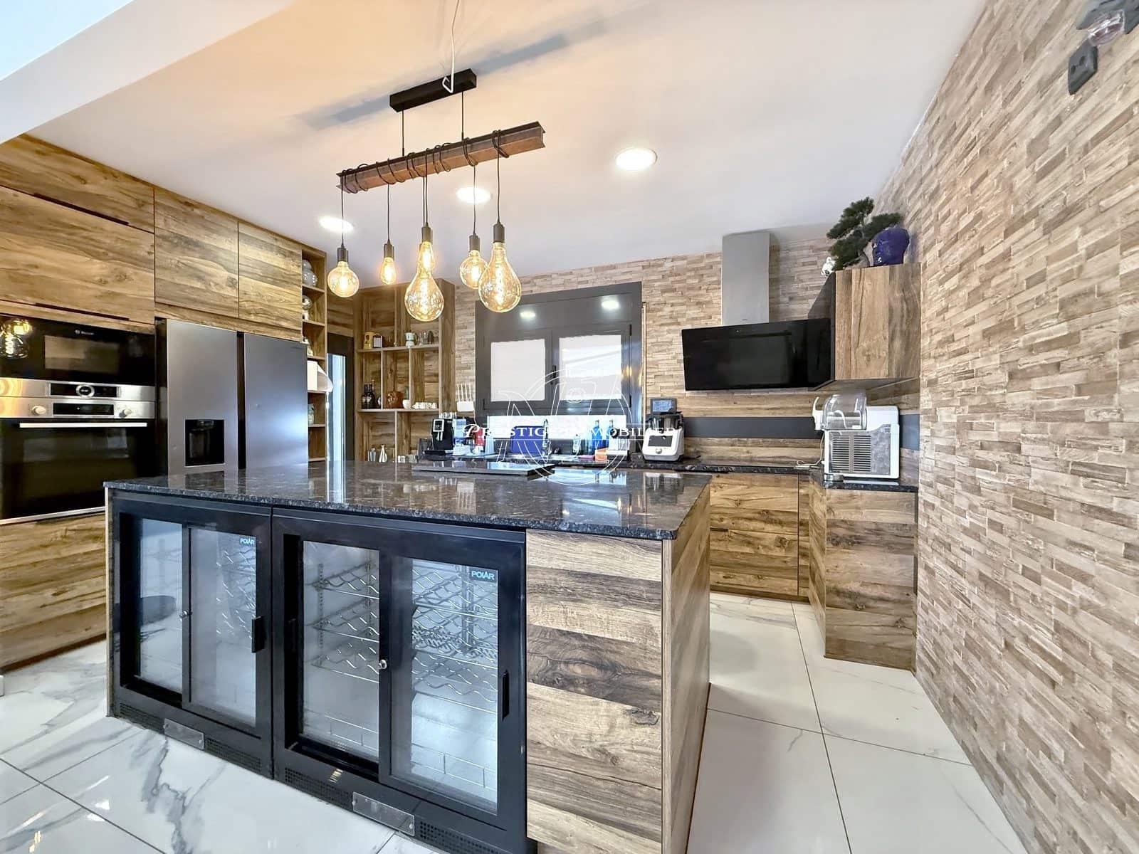 4 soveværelse Villa til salg i Empuriabrava med swimmingpool - € 1.050.000 (Ref: 9263654)