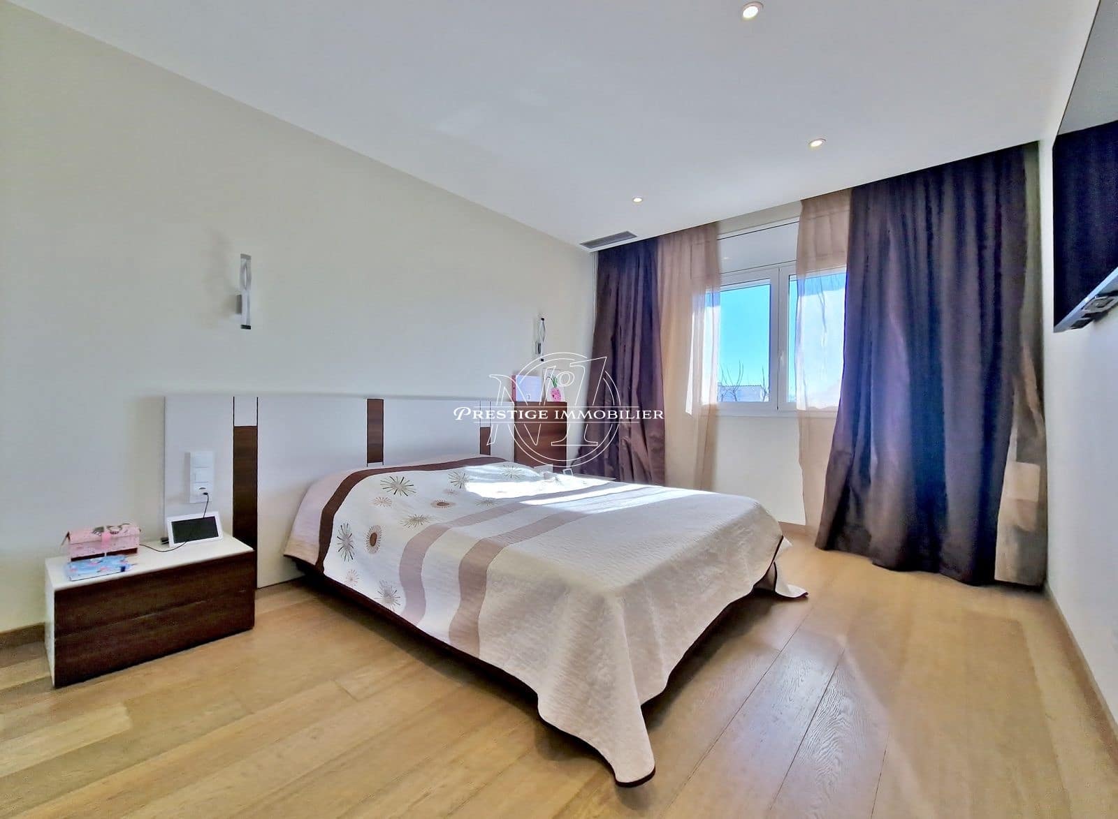 5 soveværelse Villa til salg i Empuriabrava med swimmingpool - € 1.040.000 (Ref: 9263655)