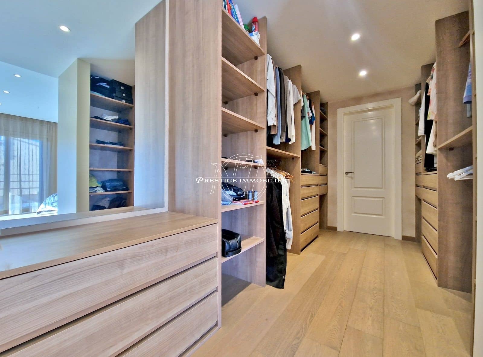 5 soveværelse Villa til salg i Empuriabrava med swimmingpool - € 1.040.000 (Ref: 9263655)