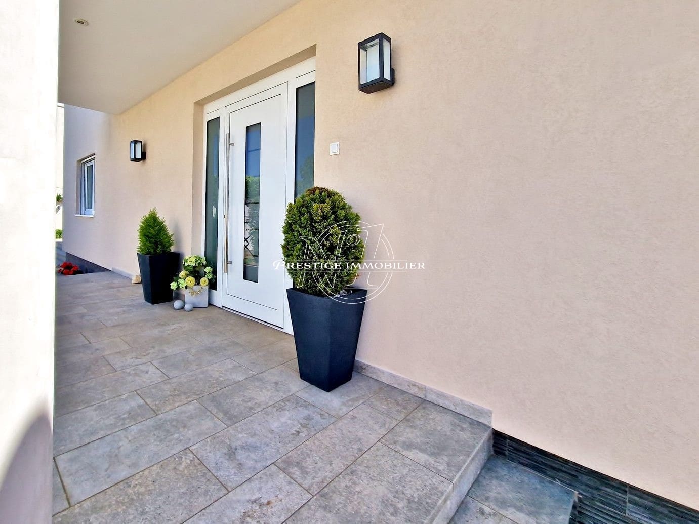 3 soveværelse Villa til salg i Empuriabrava med swimmingpool - € 1.180.000 (Ref: 9263657)