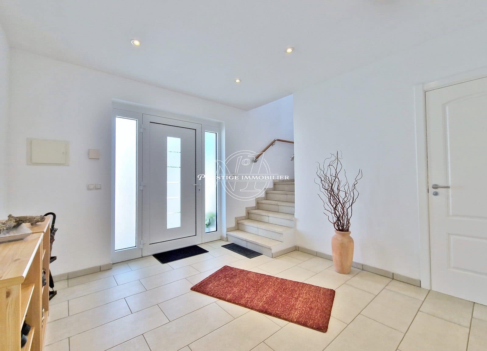 3 soveværelse Villa til salg i Empuriabrava med swimmingpool - € 1.180.000 (Ref: 9263657)