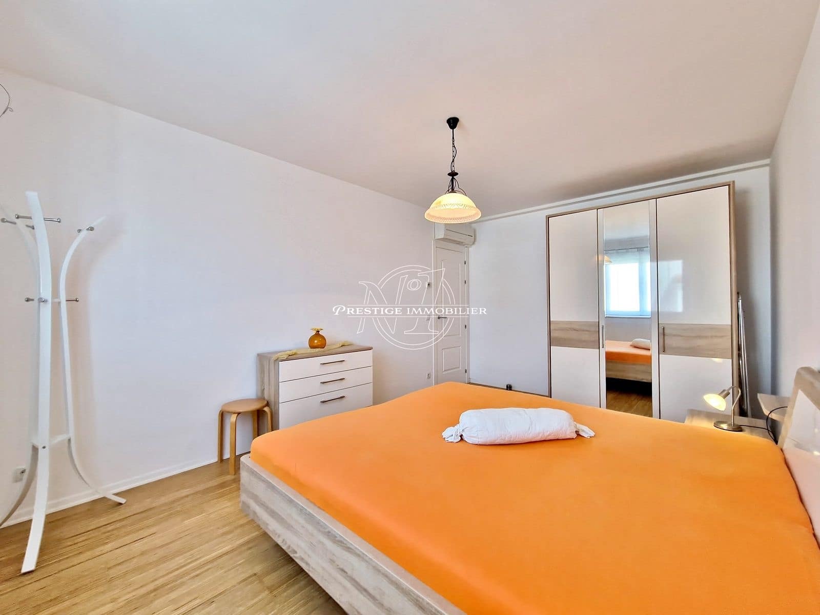 3 soveværelse Villa til salg i Empuriabrava med swimmingpool - € 1.180.000 (Ref: 9263657)