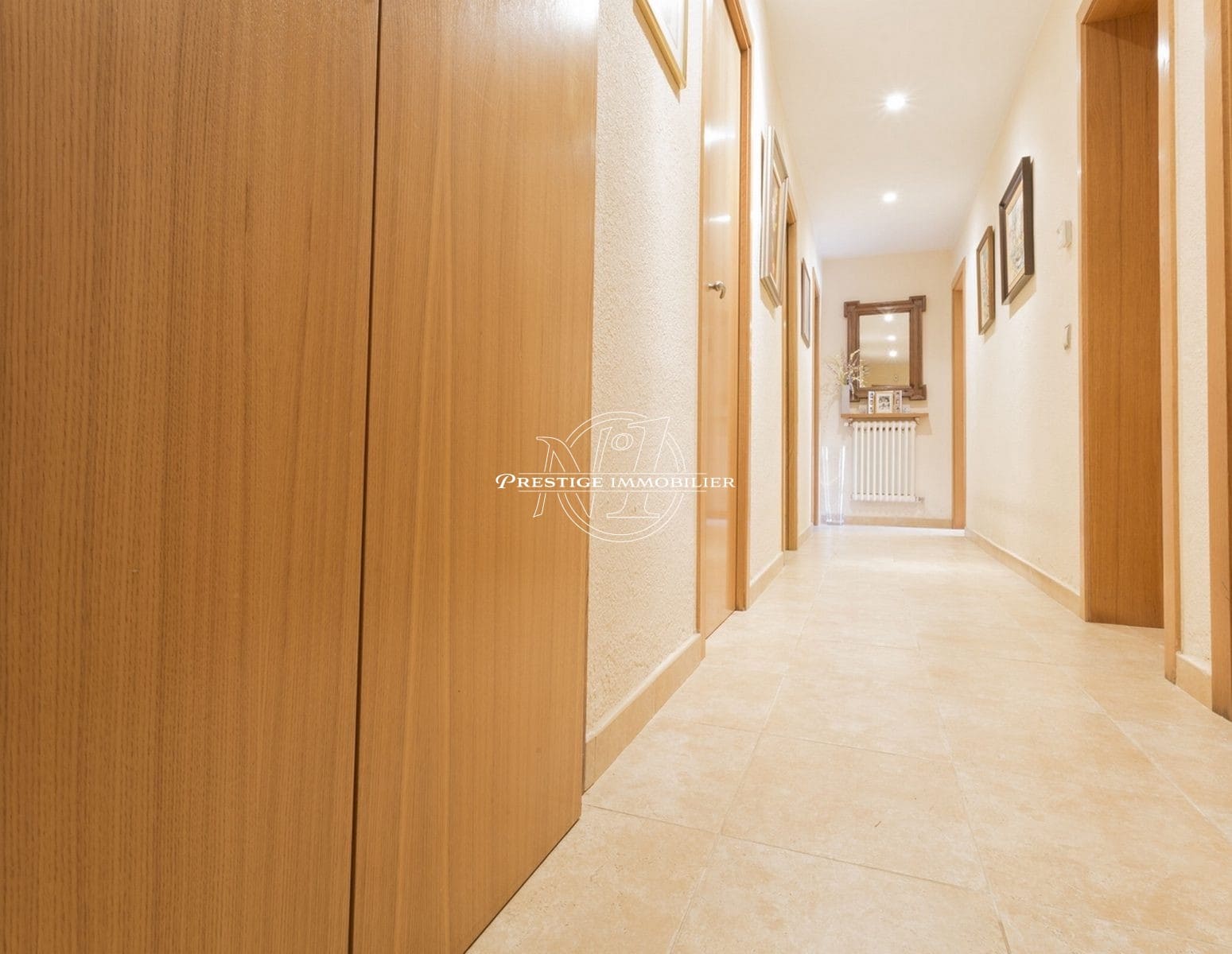 4 soveværelse Villa til salg i Empuriabrava med swimmingpool - € 900.000 (Ref: 9263658)