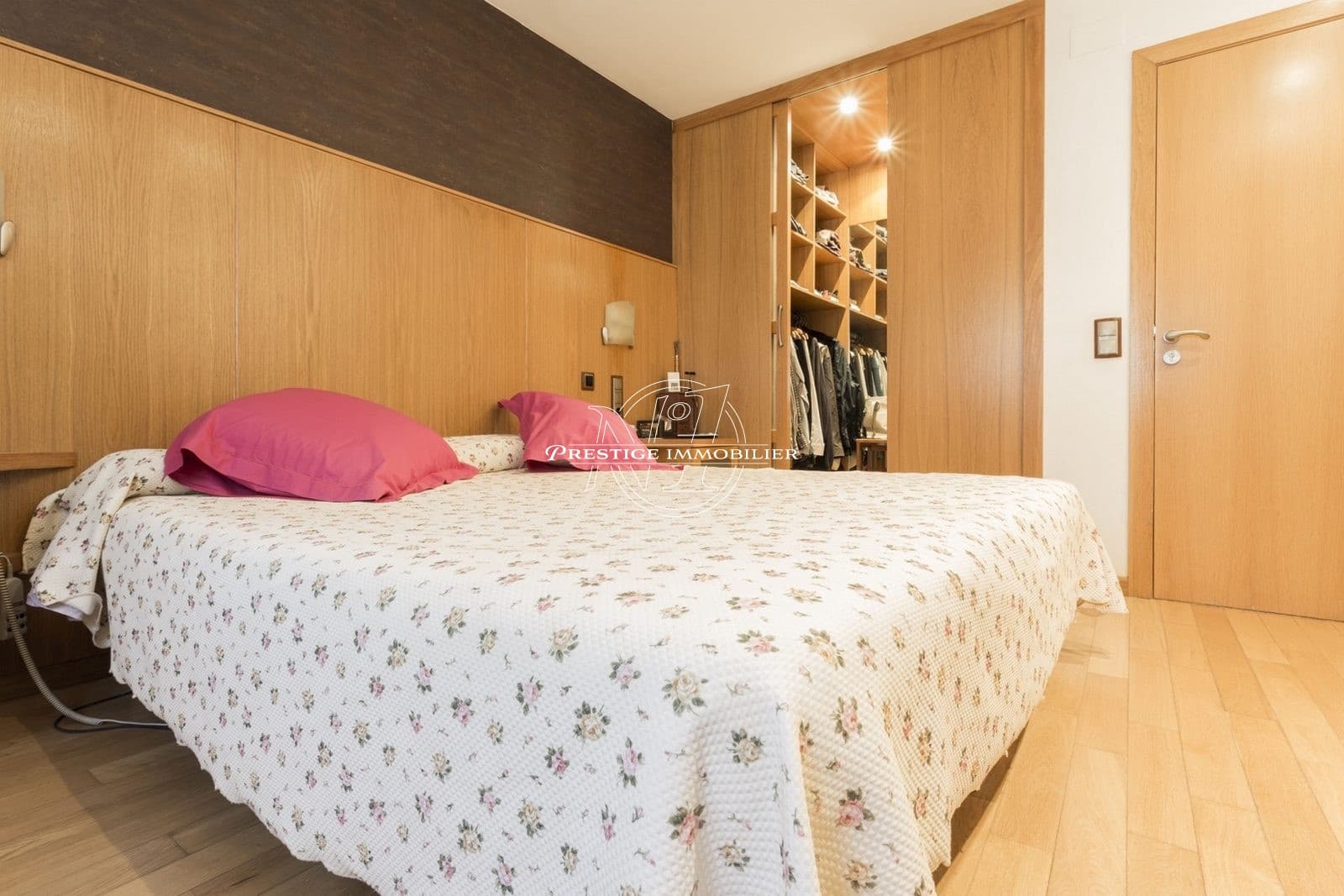 4 soveværelse Villa til salg i Empuriabrava med swimmingpool - € 900.000 (Ref: 9263658)