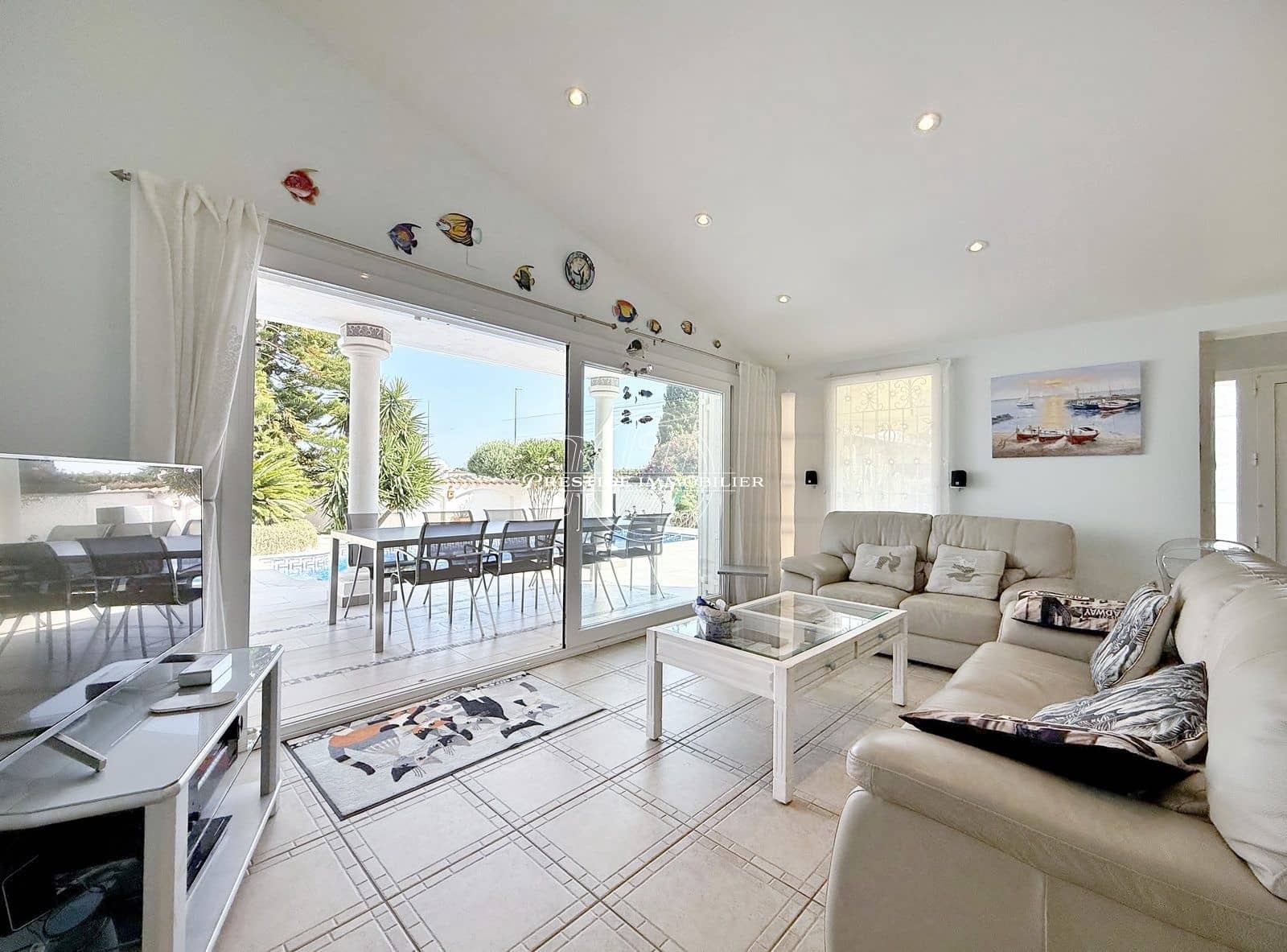 5 slaapkamer Villa te koop in Empuriabrava met zwembad - € 749.000 (Ref: 9263659)