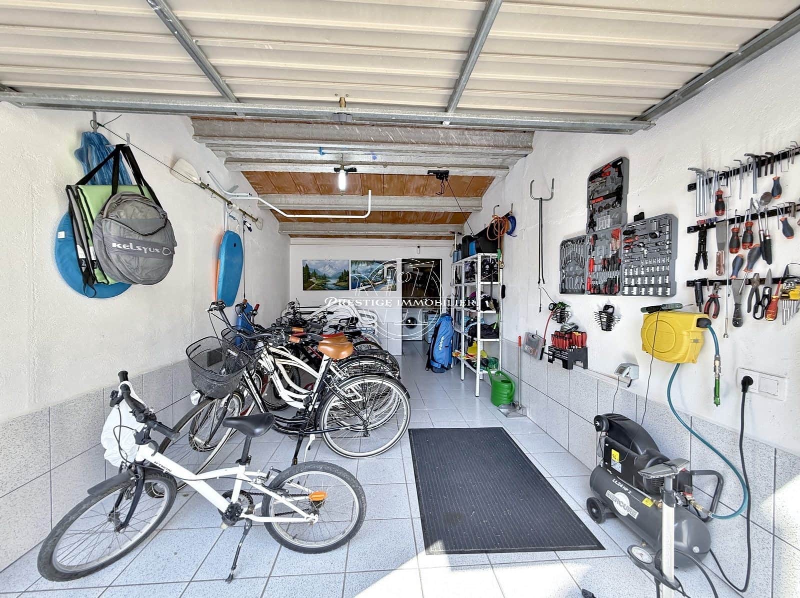 5 slaapkamer Villa te koop in Empuriabrava met zwembad - € 749.000 (Ref: 9263659)