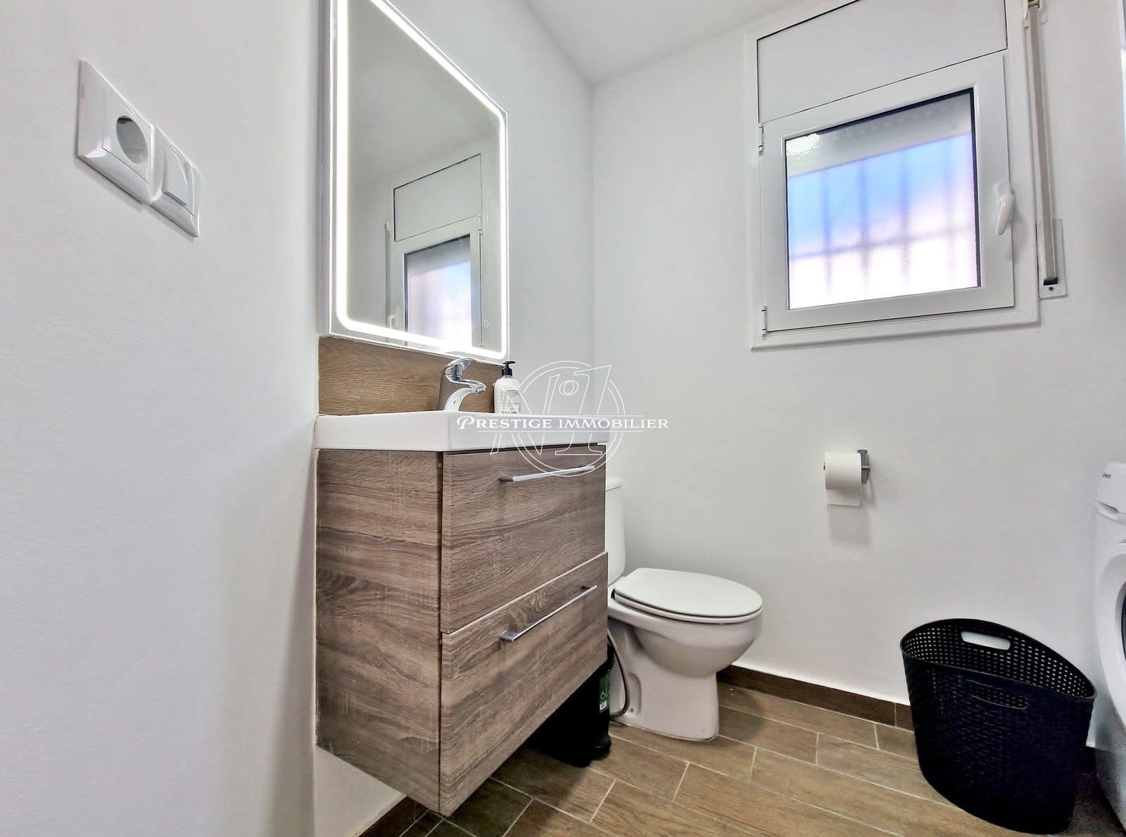 6 slaapkamer Villa te koop in Empuriabrava met zwembad - € 795.000 (Ref: 9263660)