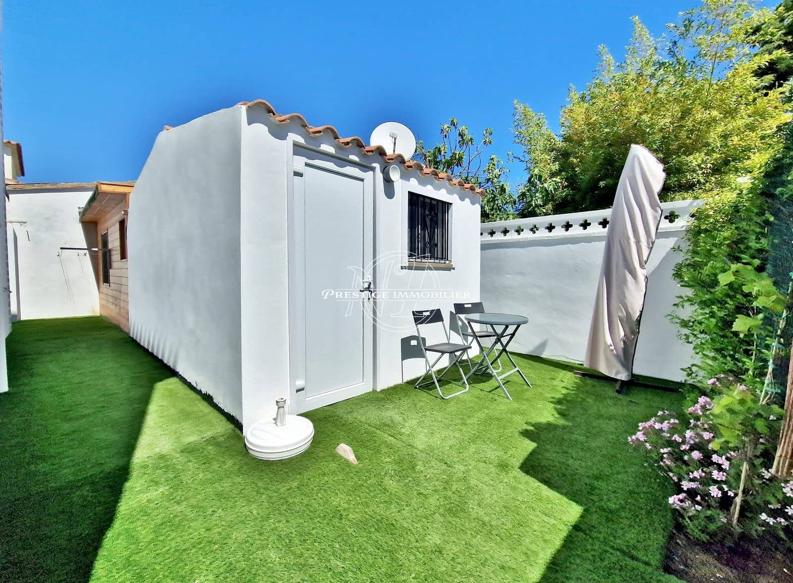 6 slaapkamer Villa te koop in Empuriabrava met zwembad - € 795.000 (Ref: 9263660)